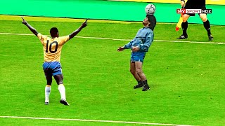 Maradona vs Pelé  Legendary Moments [upl. by Desi]