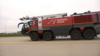 HighTech mit 1000 PS  Panther der Flughafenfeuerwehr am Hannover Airport [upl. by Yrome569]