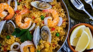 Simple and Tasty Seafood Paella [upl. by Nimsay418]